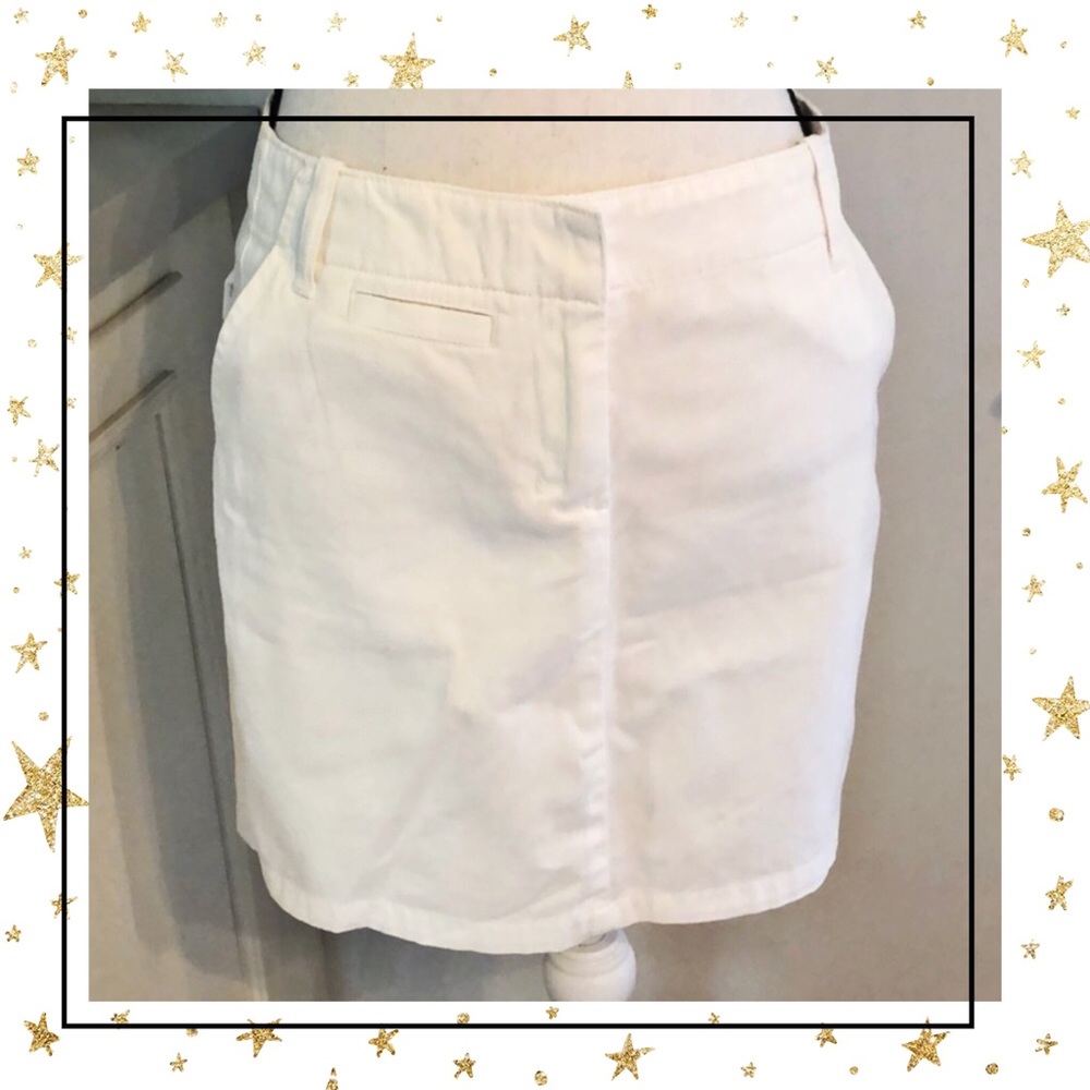 Gap White Cargo Skirt